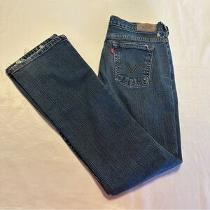 Levi's women’s Dark Blue  bootcut Jeans 515